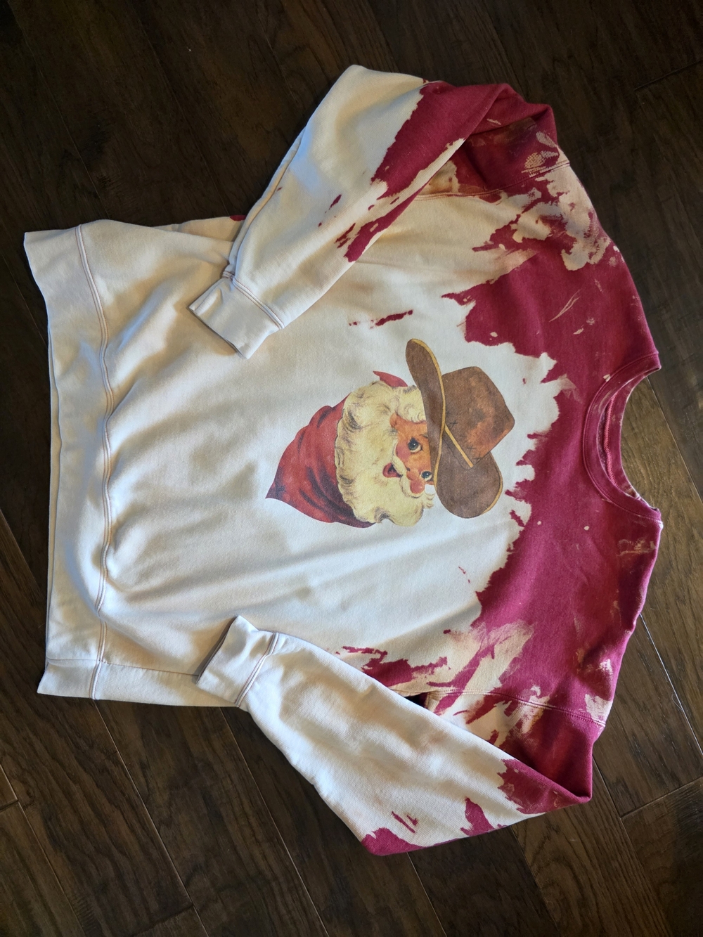Womens Size Large Santa Sweatshirt.